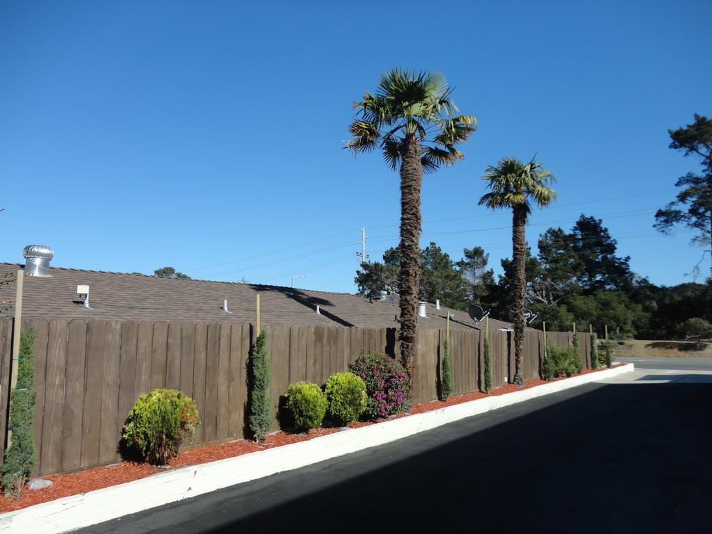 Fisherman'S Cove Inn Monterey Bagian luar foto