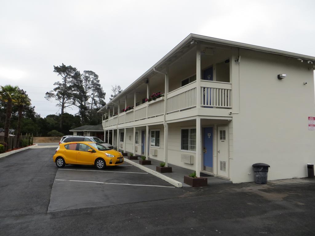 Fisherman'S Cove Inn Monterey Bagian luar foto