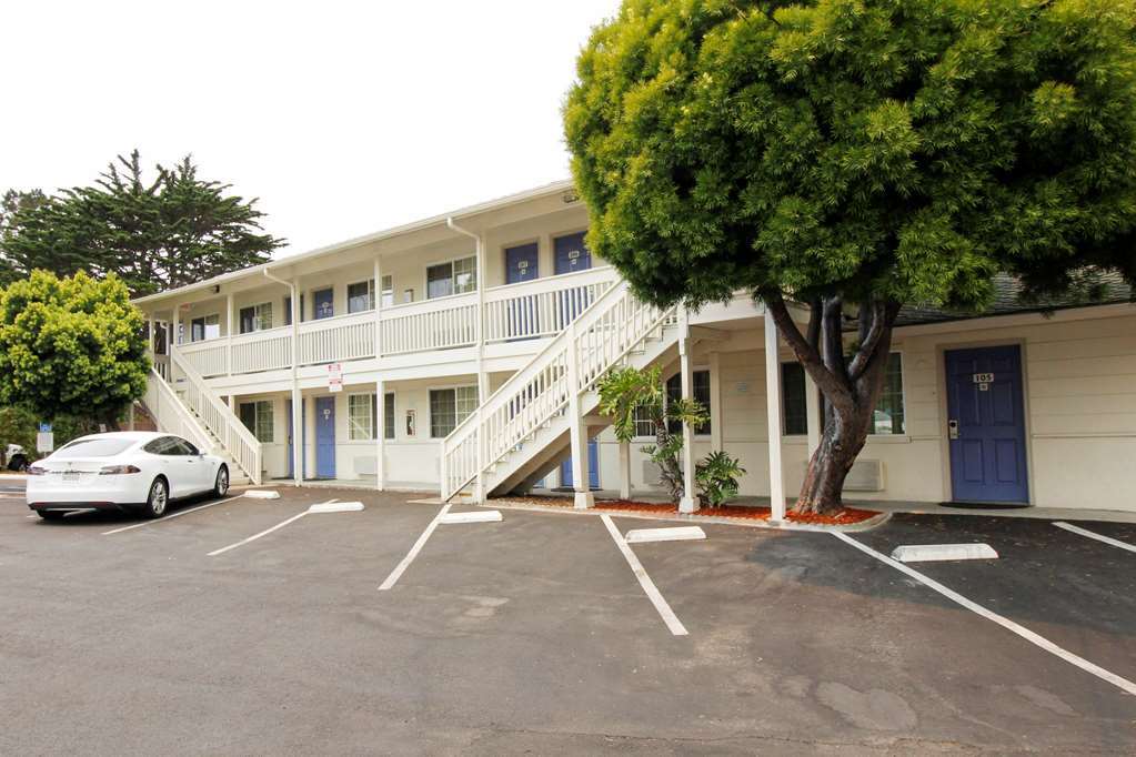 Fisherman'S Cove Inn Monterey Bagian luar foto