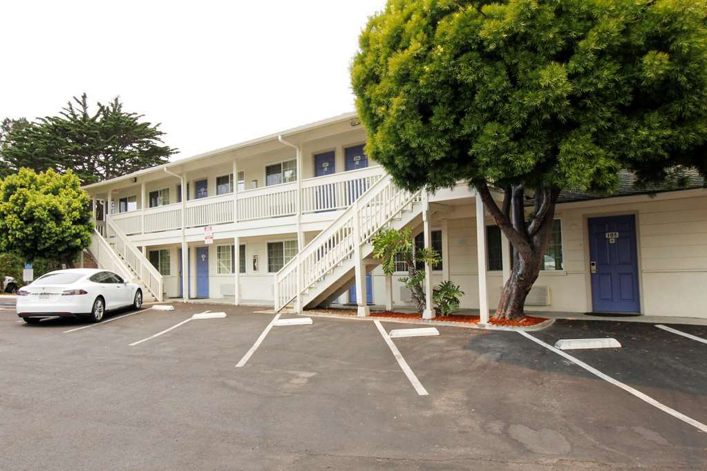 Motel 6 - Downtown Monterey Bagian luar foto