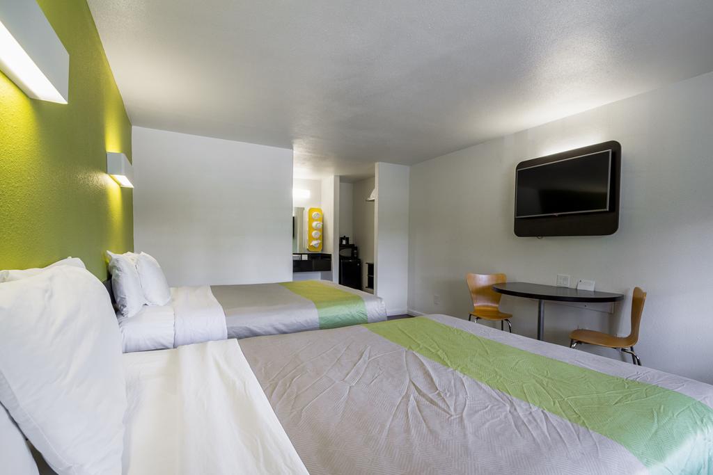 Fisherman'S Cove Inn Monterey Bagian luar foto